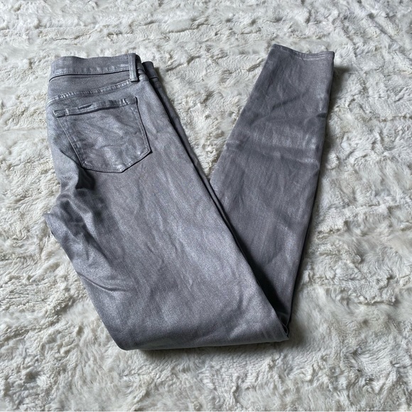 J Brand Women's Metallic Silver Moondust Super Skinny Jeans Size 26 - Picture 1 of 7